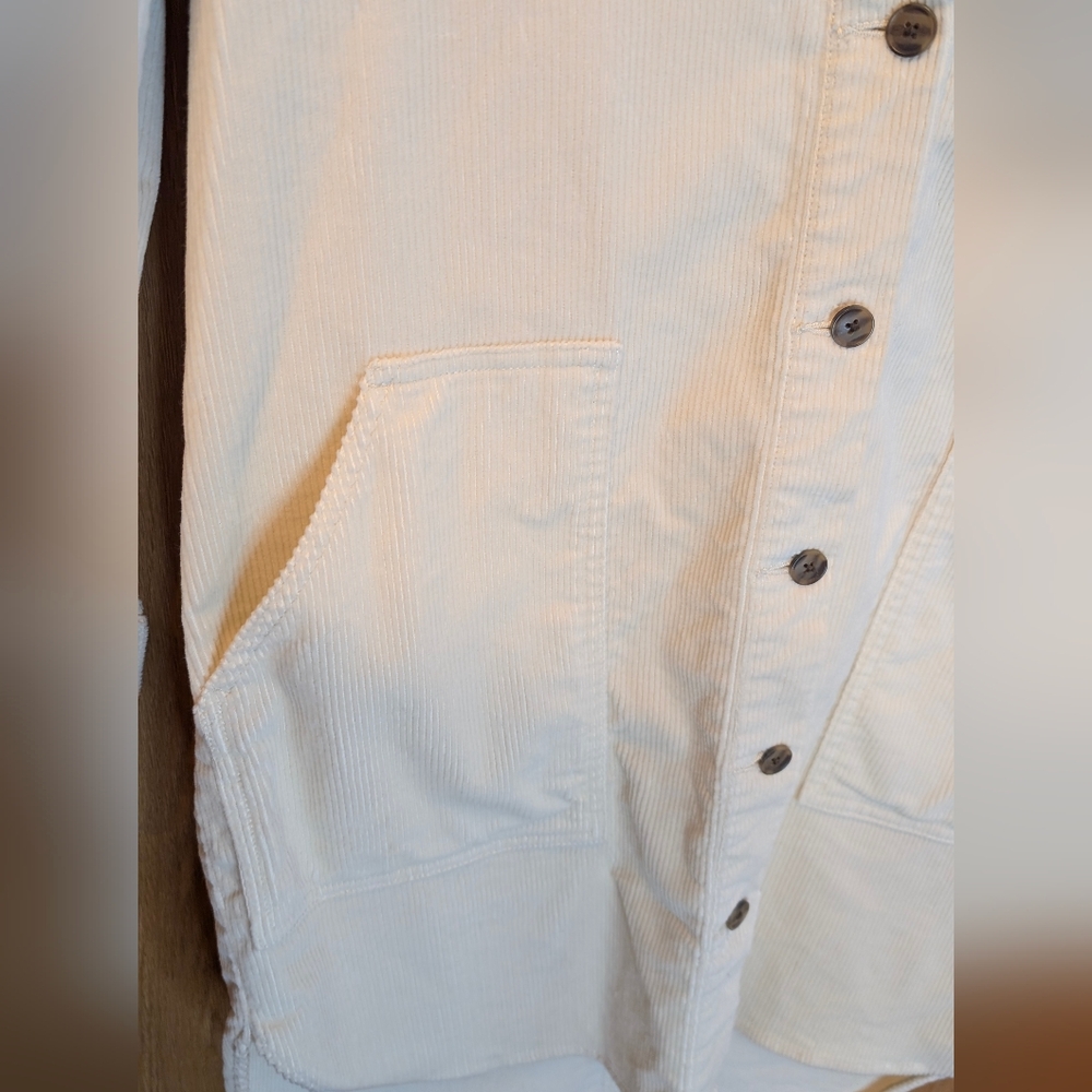 GAP Beige Button-Up Jacket - Picture 2 of 5